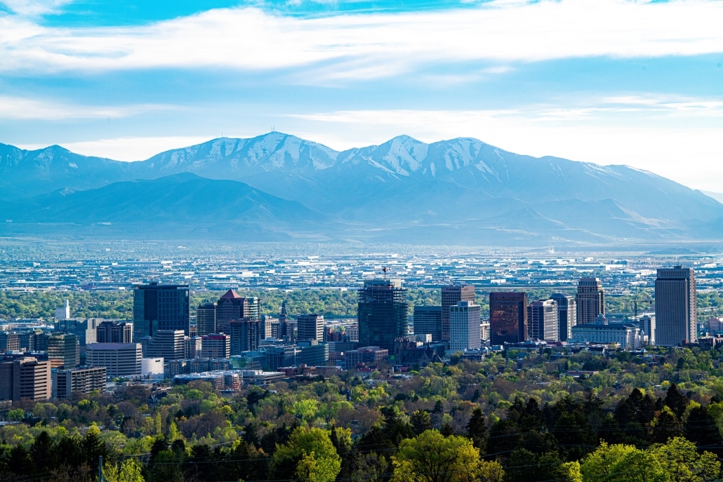 25 Highest Paying Cities for Nurses in 2023